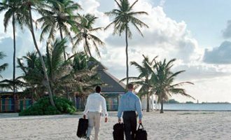 Αποκαλύψεις Süddeutsche Zeitung: Υπουργοί και πρώην επίτροποι με off shore στις Μπαχάμες