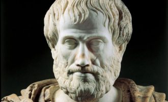 Ρεμπέκα Γκόλντσταϊν: Τι θα έκανε άραγε ο Αριστοτέλης με τον Covid-19;