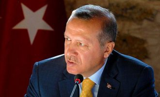 Σε απελπισία το καθεστώς Ερντογάν – Η Τουρκία αντιμέτωπη με χρεοκοπία