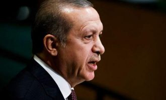 Nέο παραλήρημα Ερντογάν για τα σύνορα της Τουρκίας και απειλές για την Ελλάδα