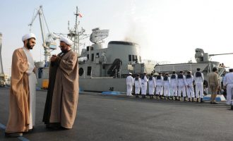Το Ιράν στέλνει πολεμικά πλοία στη Υεμένη αφού οι ΗΠΑ χτύπησαν τους σιίτες αντάρτες