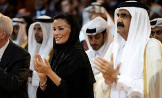 Η βασιλική οικογένεια του Κατάρ αυξάνει το μερίδιο της στη Deutsche Bank