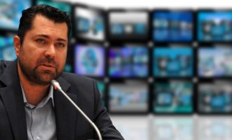 Κρέτσος: Διασφαλίσαμε 3.000 θέσεις εργασίας στην τηλεόραση – «Ντόμινο» θετικών εξελίξεων