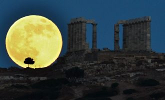 Super Moon: Γιατί απόψε το Φεγγάρι είναι αλλιώς; Διαβάστε και δείτε ψηλά