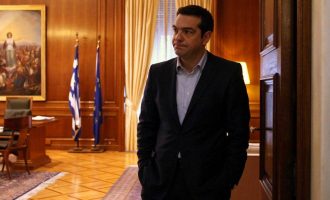Τι είπε ο Τσίπρας για Κυπριακό και αξιολόγηση στο Πολιτικό Συμβούλιο