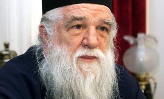Η Αρχιεπισκοπή «άδειασε» τον τζιχαντιστή Αμβρόσιο που ισχυρίστηκε ότι μας τιμωρεί ο Θεός για την «αθεΐα» του Τσίπρα