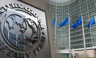 Repubblica: Το ΔΝΤ ασκεί κριτική στην ΕΕ για την Ελλάδα