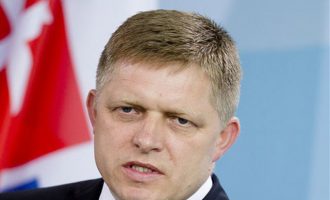 Ο Σλοβάκος πρωθυπουργός έδωσε την παραίτησή του στον πρόεδρο της χώρας