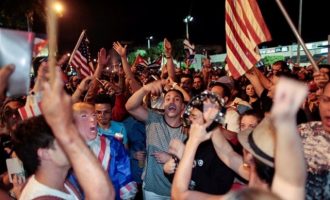 Στις ΗΠΑ οι εξόριστοι Κουβανοί  πανηγυρίζουν για τον θάνατο του Κάστρο