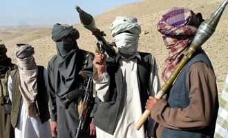 Ταλιμπάν αποκεφάλισαν 30χρονη επειδή βγήκε από το σπίτι χωρίς μπούρκα και άνδρα