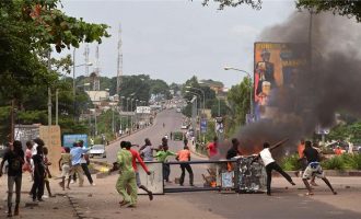 Δεκάδες νεκροί από επιθέσεις παραστρατιωτικών στο Κονγκό