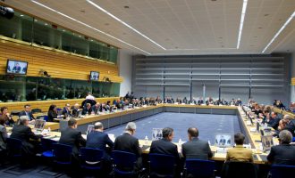 Κρίσιμο Eurogroup στις Βρυξέλλες με στόχο τις βάσεις για την ολοκλήρωση της διαπραγμάτευσης