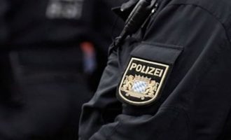 Γιατί Γερμανός αστυνομικός κινδυνεύει με τιμωρία λόγω Μέρκελ