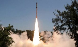 Η Ινδία δοκίμασε με επιτυχία τον πιο ισχυρό βαλλιστικό πύραυλό της