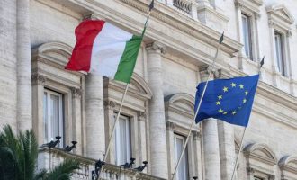 Reuters: Γιατί οι Ιταλοί θέλουν να φύγουν από το ευρώ