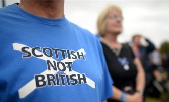 “Φουλ” για νέο δημοψήφισμα η Σκωτία: Θέλει να παραμείνει στην ΕΕ