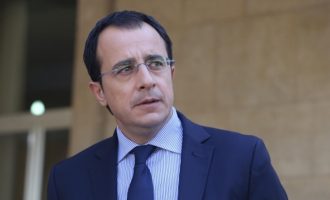 Ο Κύπριος ΥΠΕΞ αναχωρεί για το Συμβούλιο Εξωτερικών Υποθέσεων και θα θέσει πάλι θέμα τουρκικών προκλήσεων