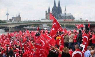 Το “μακρύ χέρι” του Ερντογάν στη Γερμανία: Είναι άντρο τρομοκρατών