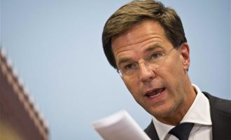 Ολλανδία: Παραιτήθηκε ο πρωθυπουργός Μαρκ Ρούτε – Ήθελε λιγότερους πρόσφυγες