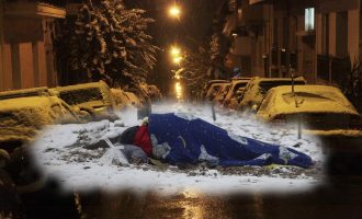 Απύθμενη βλακεία: Ο Δήμος Αθηναίων έκλεισε κέντρο φιλοξενίας αστέγων τη μέρα που χιόνισε