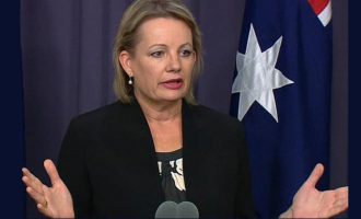 Πολιτικός σεισμός στην Αυστραλία: Σκάνδαλο “έφαγε” υπουργό