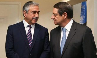 Συνάντηση Αναστασιάδη-Ακιντζί στο Αεροδρόμιο Λευκωσίας για το Κυπριακό