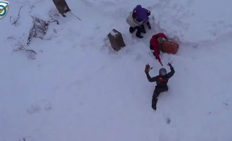 Εντυπωσιακή διάσωση στη Σκόπελο από ελικόπτερο της ΠΑ (βίντεο)