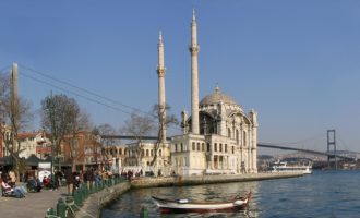 Κωνσταντινούπολη: Τουριστικός Αρμαγεδδών με πτώση 89% στις αφίξεις με κρουαζιερόπλοια