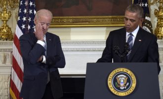 Τι είπε ο Ομπάμα και έκανε τον Μπάιντεν να δακρύσει (βίντεο)
