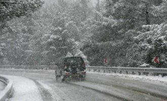 Εκκλήσεις στους πολίτες να μην κυκλοφορούν άσκοπα στους δρόμους λόγω του χιονιά