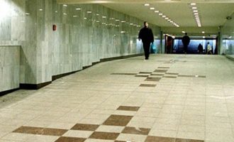 Ποιοι σταθμοί του Μετρό θα είναι ανοιχτοί όλο το 24ωρο για να φιλοξενήσουν άστεγους