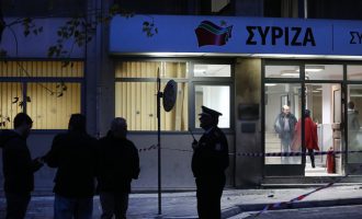 Κινδύνεψαν ζωές στην επίθεση στα γραφεία του ΣΥΡΙΖΑ – Ντυμένοι μασκαράδες οι δράστες