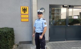 Γερμανία: Έλληνας ο πρώτος ξένος αστυνομικός που υπηρετεί στην Ομοσπονδιακή Αστυνομία