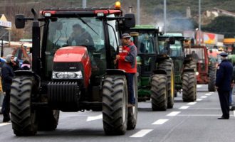 Προκαλεί η κυβέρνηση τους ξεσηκωμένους αγρότες: Δεν δίνουμε τίποτα παραπάνω