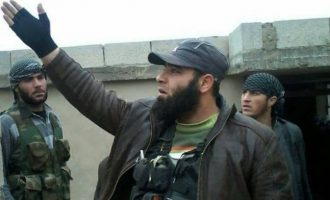 Οι Ρώσοι τίναξαν στον αέρα κορυφαίο οπλαρχηγό της Αχράρ Αλ Σαμ στη Συρία