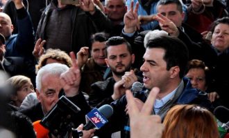 Καζάνι που βράζει η Αλβανία – Ο αρχηγός της αντιπολίτευσης κάλεσε σε βίαιη εξέγερση κατά του Ράμα