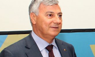 Παραιτήθηκε από αντιπρόεδρος της Πειραιώς ο Σταύρος Λεκκάκος