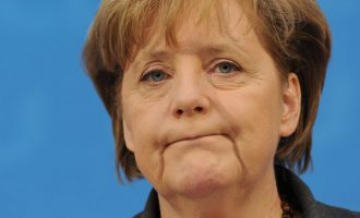 Δημοσκόπηση ΒΟΜΒΑ στη Γερμανία κάνει τη Μέρκελ να “συνοφρυωθεί από δυσαρέσκεια”