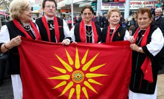 Σε φριχτό αδιέξοδο τα Σκόπια – Εάν θέλουν να επιβιώσουν πρέπει να ξεχάσουν το όνομα “Μακεδονία”