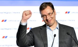 Φαβορί ο Βούτσιτς στις σερβικές προεδρικές εκλογές της Κυριακής