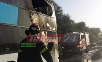 Πάτρα: Πήρε φωτιά λεωφορείο που μετέφερε εκδρομείς μαθητές από τη Γλυφάδα (βίντεο)