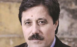Σάββας Καλεντερίδης: Η αλά Τούρκα “πολιτική του εκκρεμούς” μπορεί να οδηγήσει σε… διαίρεση
