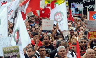 “Κόλαση” το επόμενο διήμερο η Κολωνία λόγω των ακροδεξιών – Συνεδριάζει το AfD