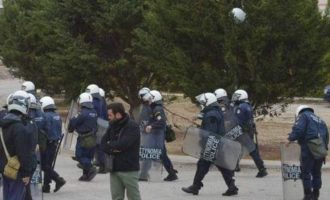 Συνελήφθησαν οπλισμένοι μετανάστες σε κέντρο υποδοχής στη Χίο