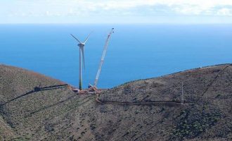 ΔΕΔΔΗΕ και ΡΑΕ ψάχνουν για ένα “έξυπνο” νησί του Αιγαίου που θα γίνει ενεργειακά αυτόνομο