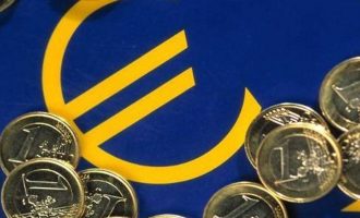 Επιβραδύνθηκε στο 1,5% ο πληθωρισμός στην Ευρωζώνη