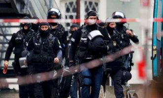 Συνελήφθησαν τρεις τζιχαντιστές στην Γερμανία – Σχεδίαζαν χτύπημα στη Καγκελαρία