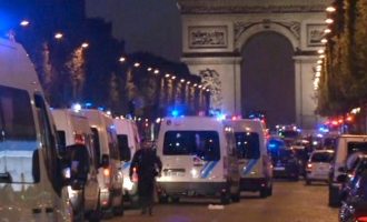 Κανείς δεν ξέρει τι θα βγάλουν οι κάλπες στη Γαλλία μετά την τζιχαντιστική επίθεση