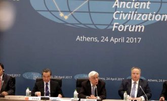 Παυλόπουλος στο Φόρουμ Αρχαίων Πολιτισμών: Δεν θα περάσουν τα υπολείμματα του ναζισμού