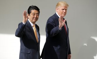 Τετ-α-τετ Τραμπ με τον Ιάπωνα πρωθυπουργό στις 26 Σεπτεμβρίου